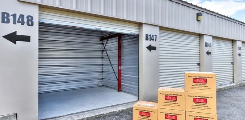 Storage Units at Access Storage - Oakville South - 420 South Service Road Oakville, ON